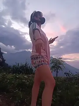Stripchat Sex Chat of Linda-yiyi