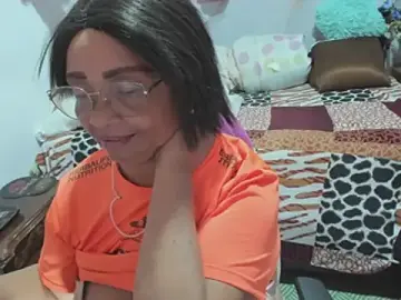 Stripchat Free Porn Cam of Mrs_mommy_