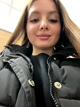 Stripchat Best live sex cam show of KrisMagnoly