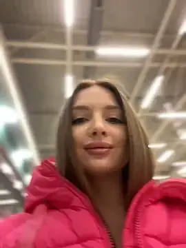 Stripchat Best live sex cam show of KrisMagnoly