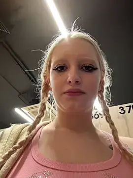 Stripchat Best Webcam of Mila_NoRules