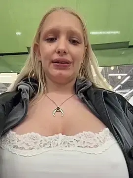 Stripchat Private Sex Chat of Mila_NoRules