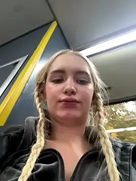 Stripchat Best Webcam of Milkyy_wway