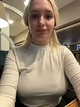 Stripchat Best live sex cam show of Milkyy_wway