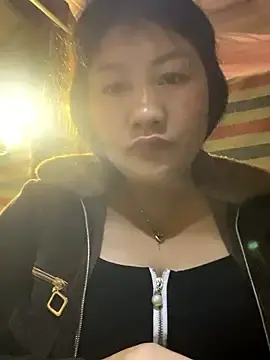 Stripchat Nude Webcam of comteze12