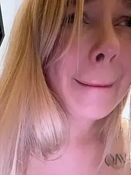 Stripchat Best live sex cam show of CherryAuroraa