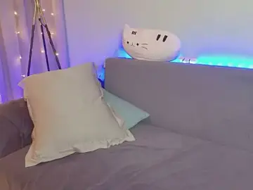 Stripchat Sex Cam of ur_shy_bambi