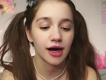 Stripchat Watch Live Sex Cams of AmiLewis