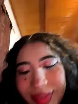 Stripchat Live Porn of G_Poseidon_y_Cloe