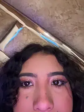 Stripchat Free Live Porn of G_Poseidon_y_Cloe