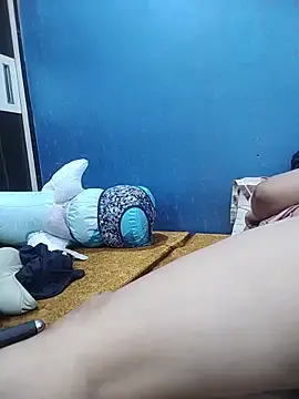 Stripchat Live Sex Cam of Ruchikalive