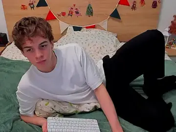 Stripchat Adult Video Chat of Fandi_777