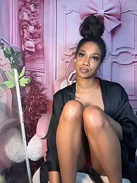 Stripchat Live Sex Cam of mismialove