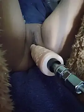 Stripchat Adult Webcam of DirtySnowball69