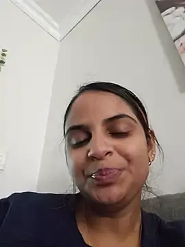 Stripchat Watch Live Sex Cams of DirtySnowball69