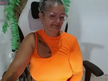 Stripchat Best Webcam of bety-cum2