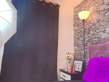 Stripchat Live Sex of Lola_bonny7