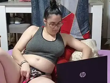 Stripchat Sex Cam of SiperinoLossado