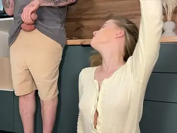 Stripchat Adult Video Chat of Adelovenick