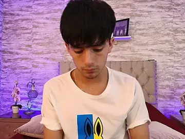 Stripchat Free Live Porn of Axel_Draven