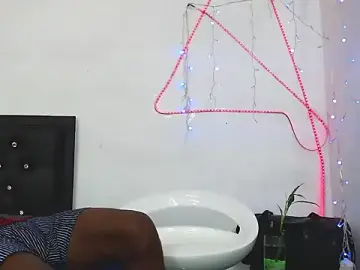 Stripchat Watch Live Sex Cams of Damian_hart_24CM