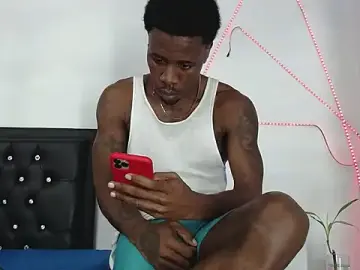 Stripchat Nude Webcam of Damian_hart_24CM