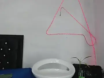 Stripchat Watch Live Sex Cams of Damian_hart_24CM