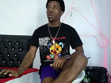 Stripchat Free Porn Cam of Damian_hart_24CM