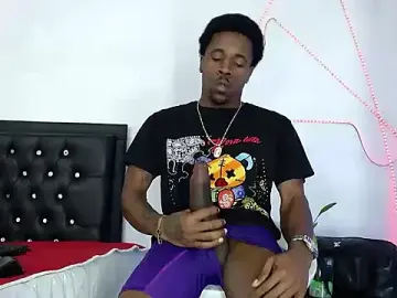 Stripchat Free Live Porn of Damian_hart_24CM