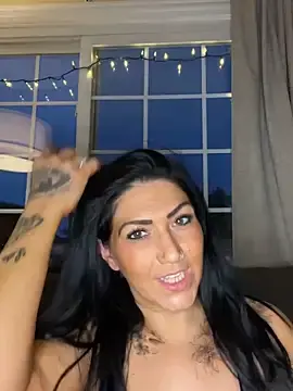 Stripchat Adult Webcam of LittleMissEeve