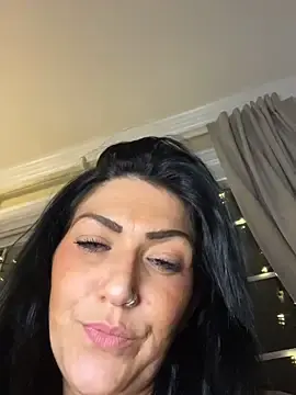 Stripchat Live Sex of LittleMissEeve