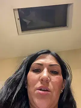 Stripchat Adult Webcam of LittleMissEeve