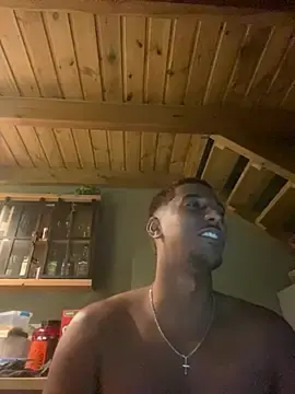 Stripchat Sex Cam of Axel_black10