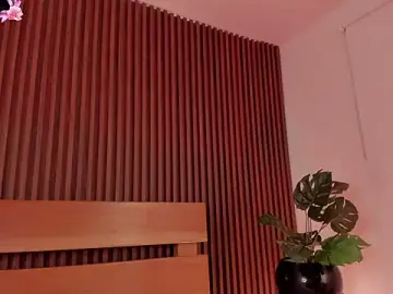 Stripchat Live Sex Cam of alliss_ginger_