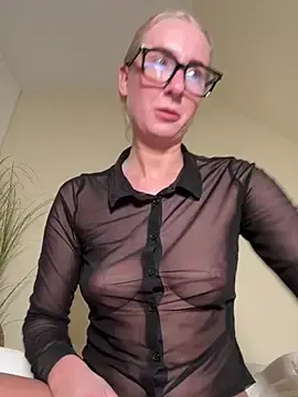 Stripchat Best Webcam of CutieEmy