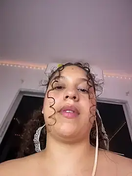 Stripchat Private Sex Chat of Shara_dreams