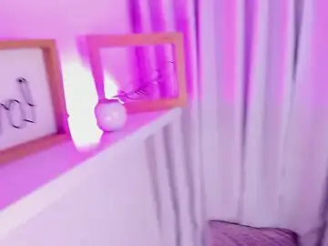 Stripchat Live Porn of emmyheart7