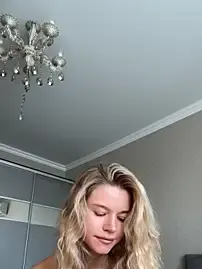 Stripchat Live Sex Cam of JessIsLove