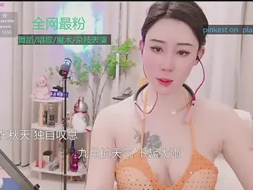 Stripchat Best live sex cam show of Luck_Lili_