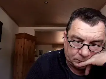 Stripchat Best live sex cam show of Nobbie444