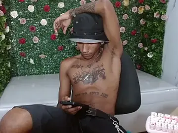 Stripchat Watch Live Sex Cams of ManSant