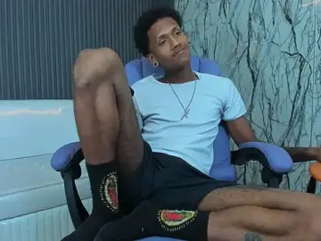 Stripchat Live Sex Cam of ManSant