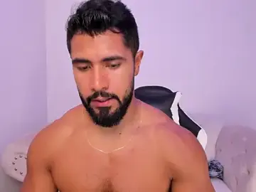 Stripchat Free Live Porn of Santiago_huntt