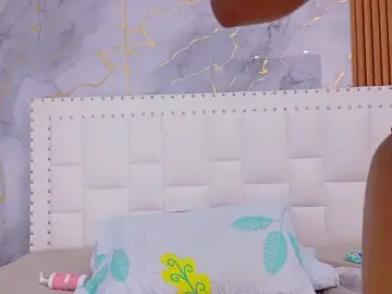 Stripchat Watch Live Sex Cams of naughty_ebonyy