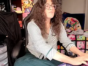 Stripchat Free Porn Cam of ShinyCherub