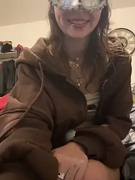 Stripchat Live Sex Cam of lyafoot