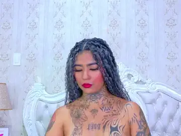 Stripchat Adult Webcam of EmilieLake