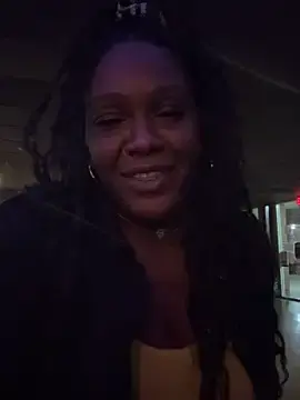 Stripchat Sex Cam of TilaTotti