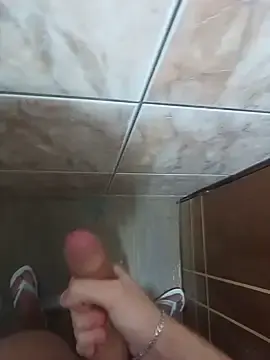 Stripchat Free Porn Cam of Felipe_22cm