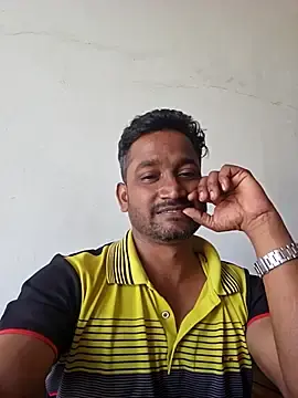 Stripchat Adult Webcam of RabitheRambo30